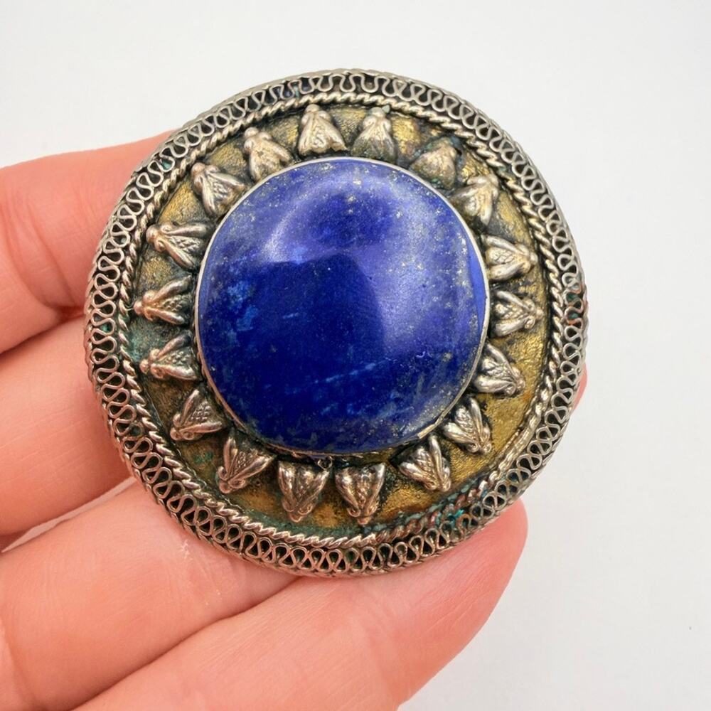 Vintage Lapis Lazuli Silver Tone Tribal Ethnic Southwest Sun Round Bolo Tie Clip